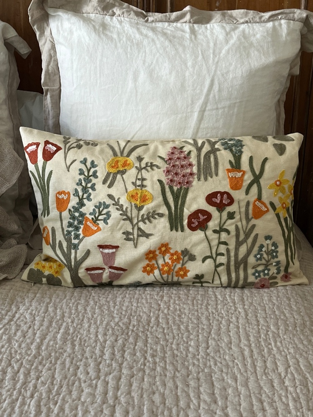 POTTERY BARN  Crewel Embroidery Floral Design Lumbar Pillow w/ Down Insert